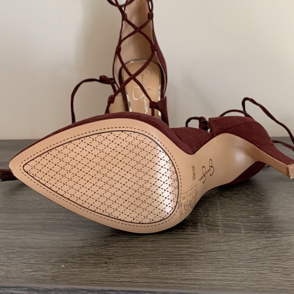 Jessica Simpson Red Heels - Picture 2 of 3